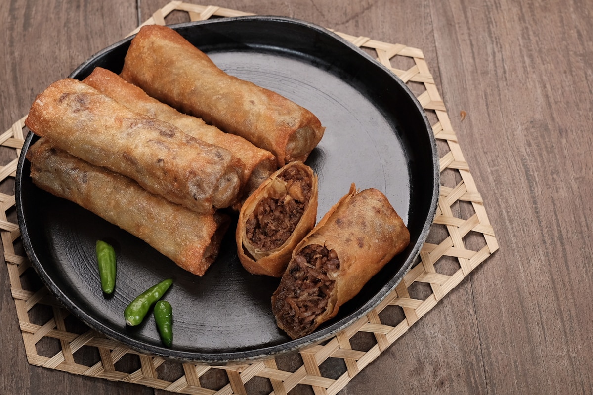 인도네시아에서 꼭 먹어봐야 할 10가지 음식